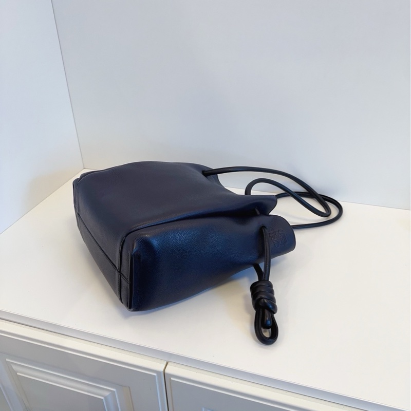 ✨Loewe羅意威｜Flamenco Knot抽繩福袋包｜98新-7