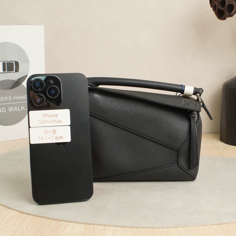 Loewe/羅意威puzzle幾何包mini手提包單肩包斜挎包 黑色牛皮 銀扣 ✅正品-1