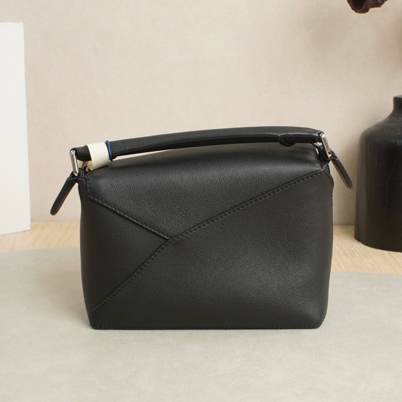 Loewe/羅意威puzzle幾何包mini手提包單肩包斜挎包 黑色牛皮 銀扣 ✅正品-2