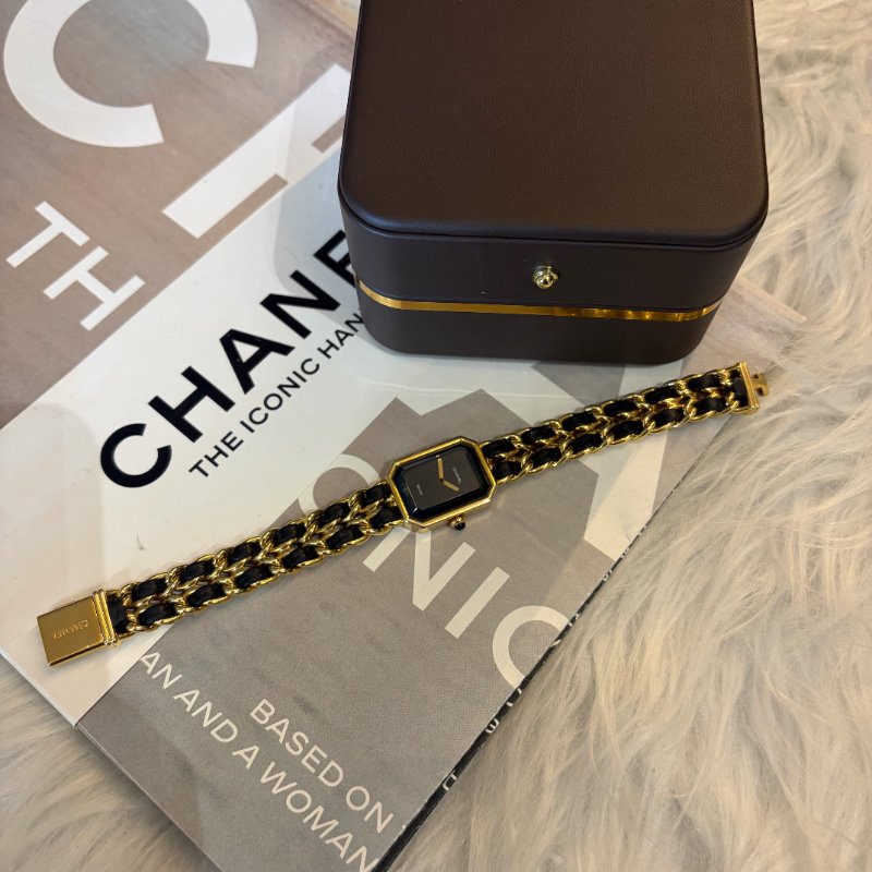 CHANEL 皮穿鏈首映會石英錶 XL 金色-2