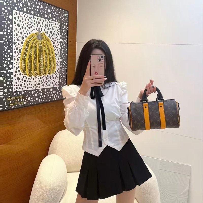 🔥新到： LV/路易威登老花橙色條紋 keepall25手提斜挎包芯片款，尺寸：25*11*15-8