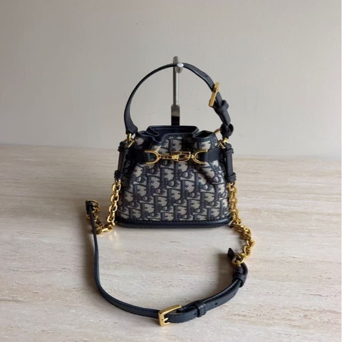 Dior迪奧 抽繩老花水桶包 手提包斜挎包單肩包 金扣 正品