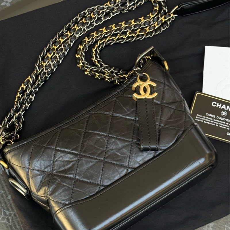 🌷有購證保卡款！Chanel 香奈兒流浪包 Gabrielle 黑金牛皮-0