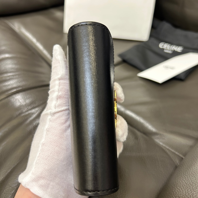 Celine 全新黑色TRIOMPHE小號翻蓋錢包-6