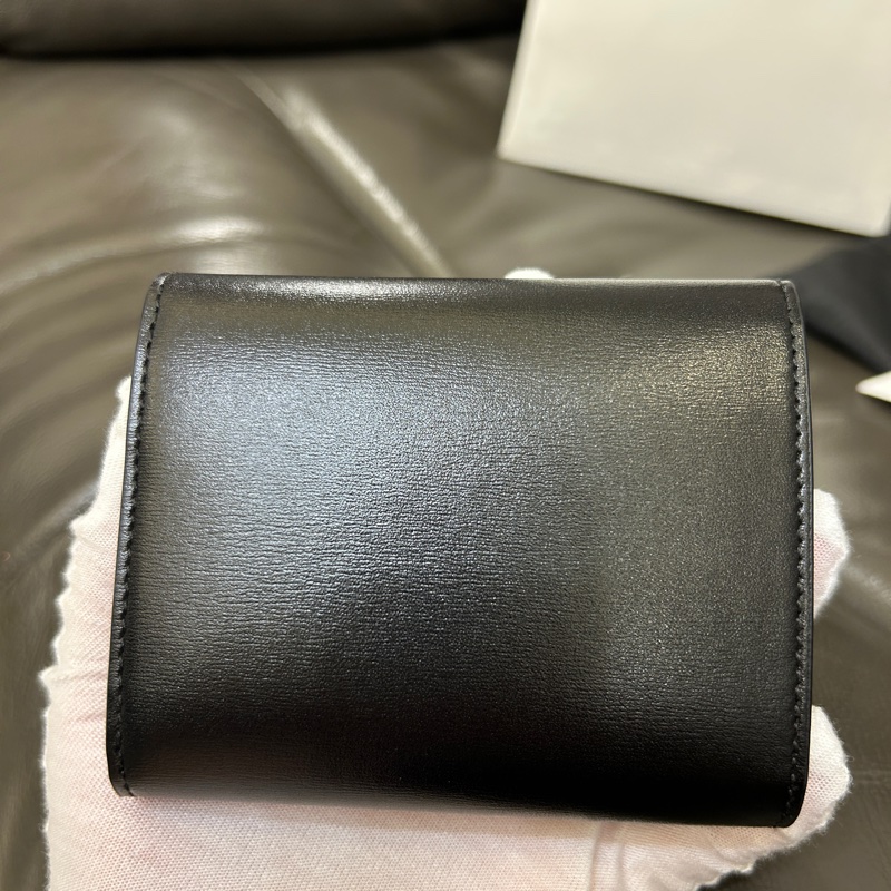 Celine 全新黑色TRIOMPHE小號翻蓋錢包-9