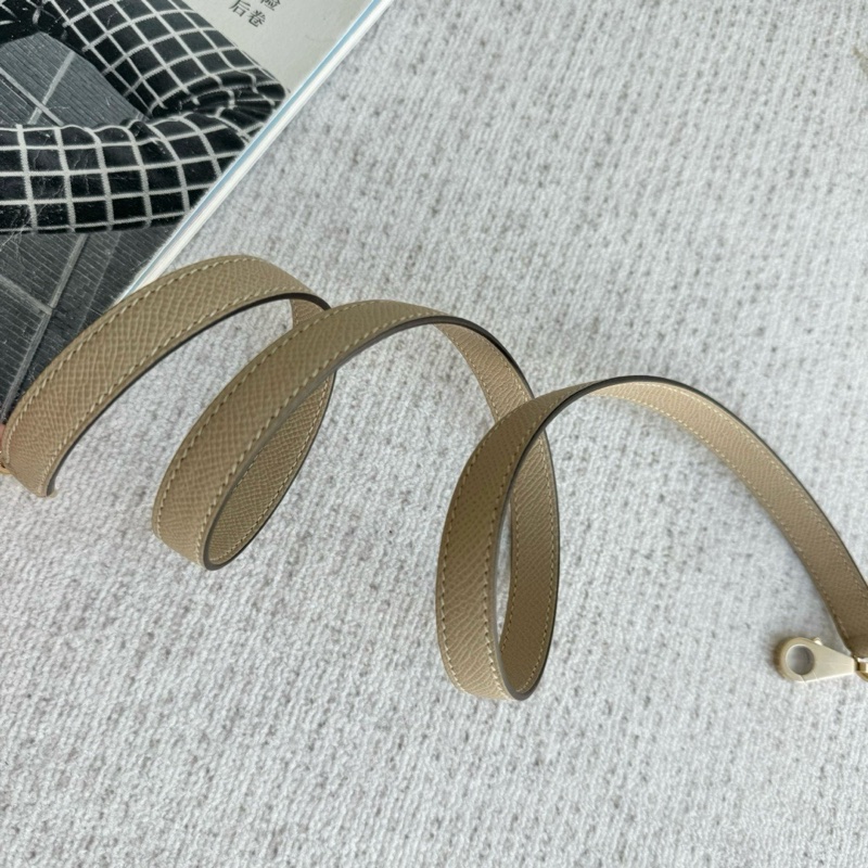 Hermes愛馬仕 肩帶 90cm epsom皮 風衣灰淡金扣。-3