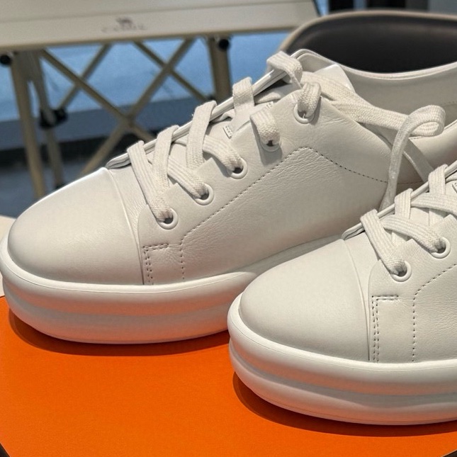 全新 Hermès 愛馬仕happy小白鞋 36碼 盒子塵袋鞋-4