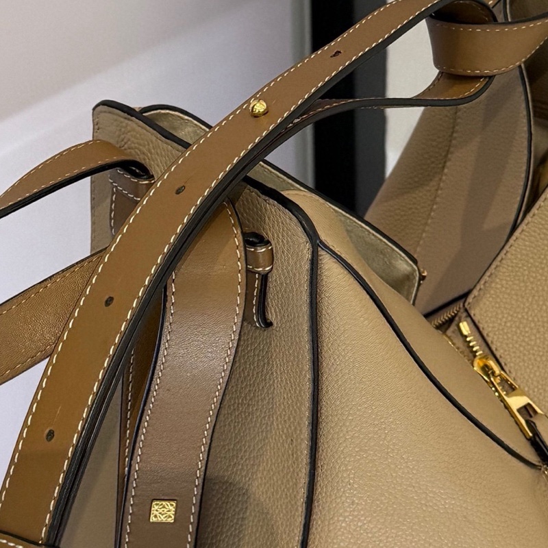 Loewe羅意威 Hammock吊床包 大象灰 沙色 有個內膽。-4