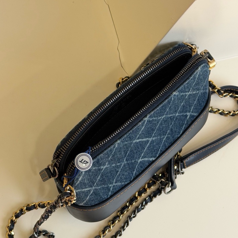 CHANEL 香奈兒 流浪mini 丹寧牛仔 25開   配件塵袋-2