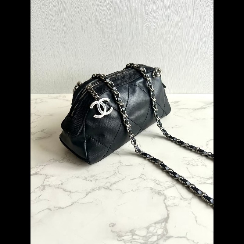 【LA LUNE】Chanel黑色銀扣半月斜背包 中古包 單肩包 側背包 二手包 古董包-2