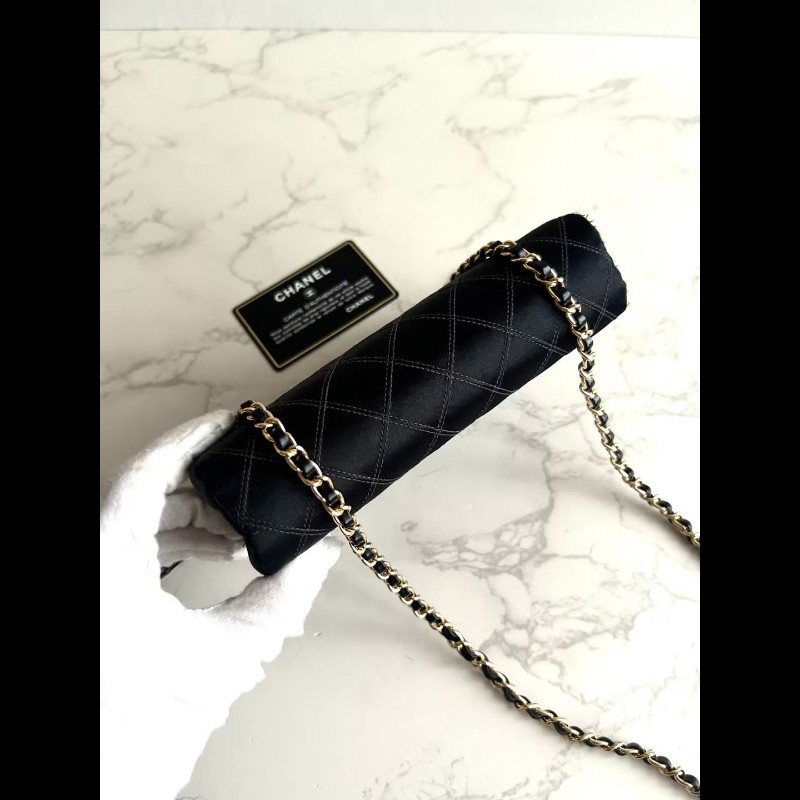 【LA LUNE】Chanel黑色絲絹水鑽斜背包 單肩包 側背包 中古包 二手包 古董包-3