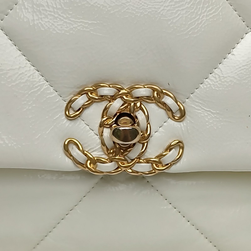 CHANEL 19BAG口蓋包中號30白色牛皮30開金銀扣肩背包-4