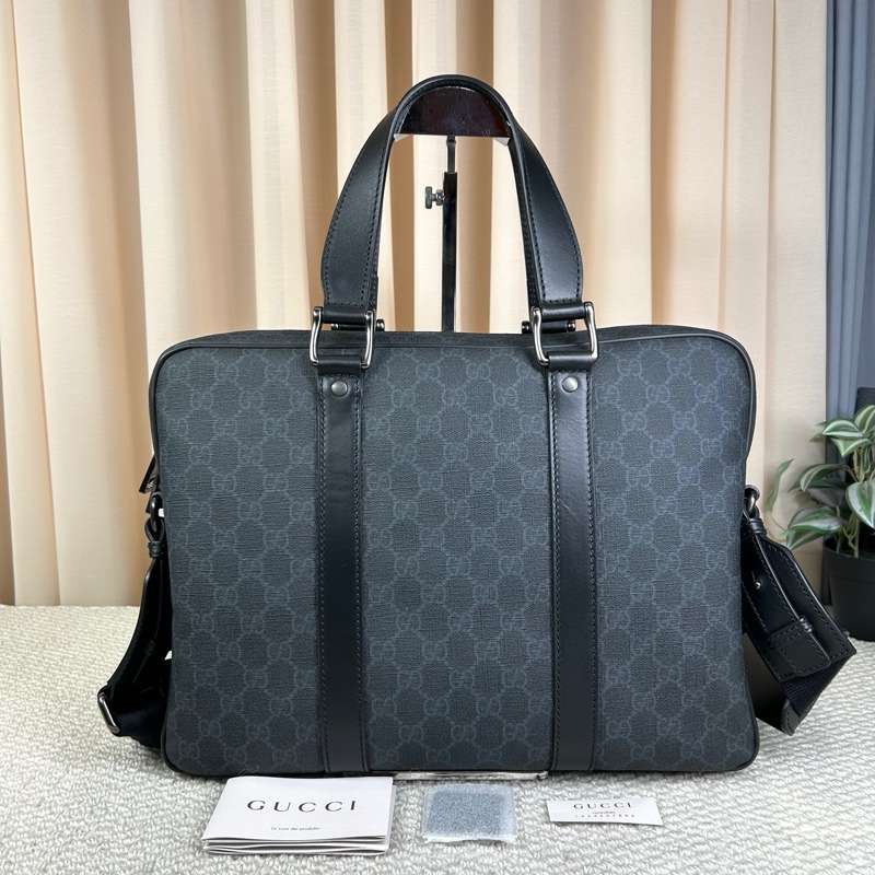 古馳Gucci黑色老花公文包 經典老花配色 肩帶可調節-0