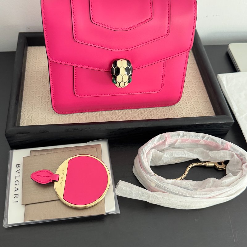 Bvlgari 風琴蛇頭包 唇膏粉 18*16*9.5 98新配件塵袋 肩帶 鏡子-3