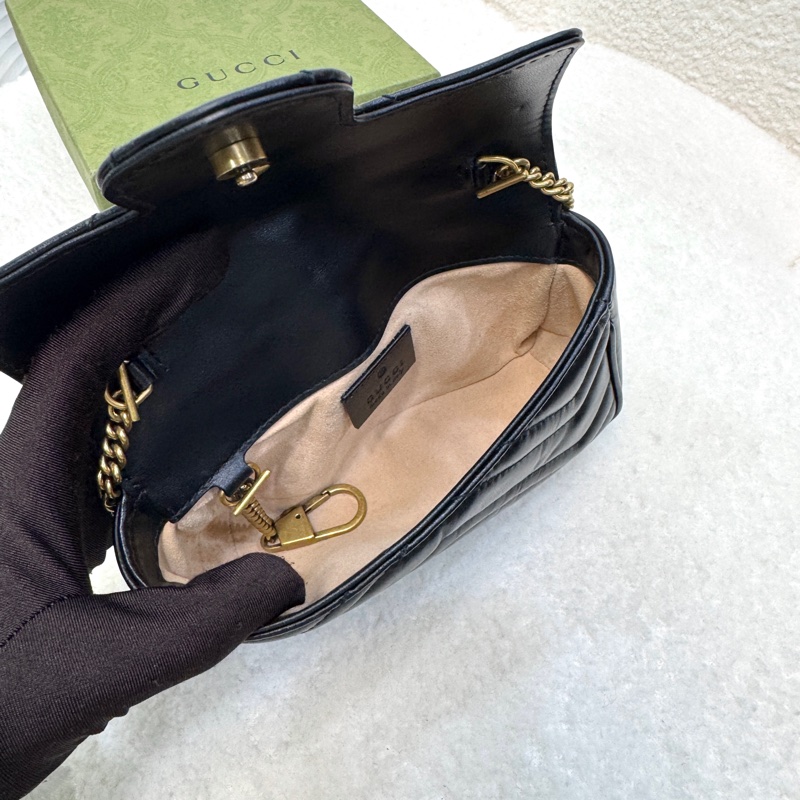古馳馬夢GUCCI黑色絎縫牛皮GG Marmont mini斜背鏈帶包476433-12