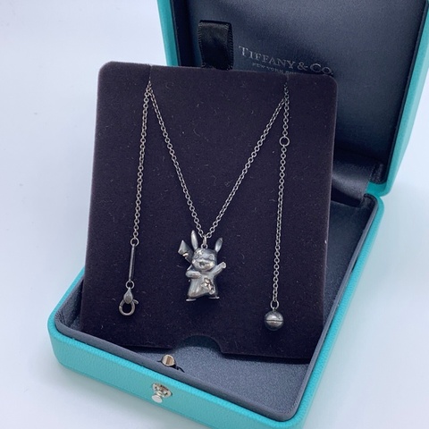 TIFFANY & CO.蒂芙尼 & 夢可寶 皮卡丘鑲鑽吊墜項鍊，聯名款