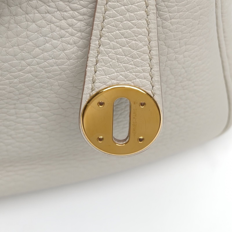 HERMES Lindy26冰川白TC皮C刻金扣肩背包-4