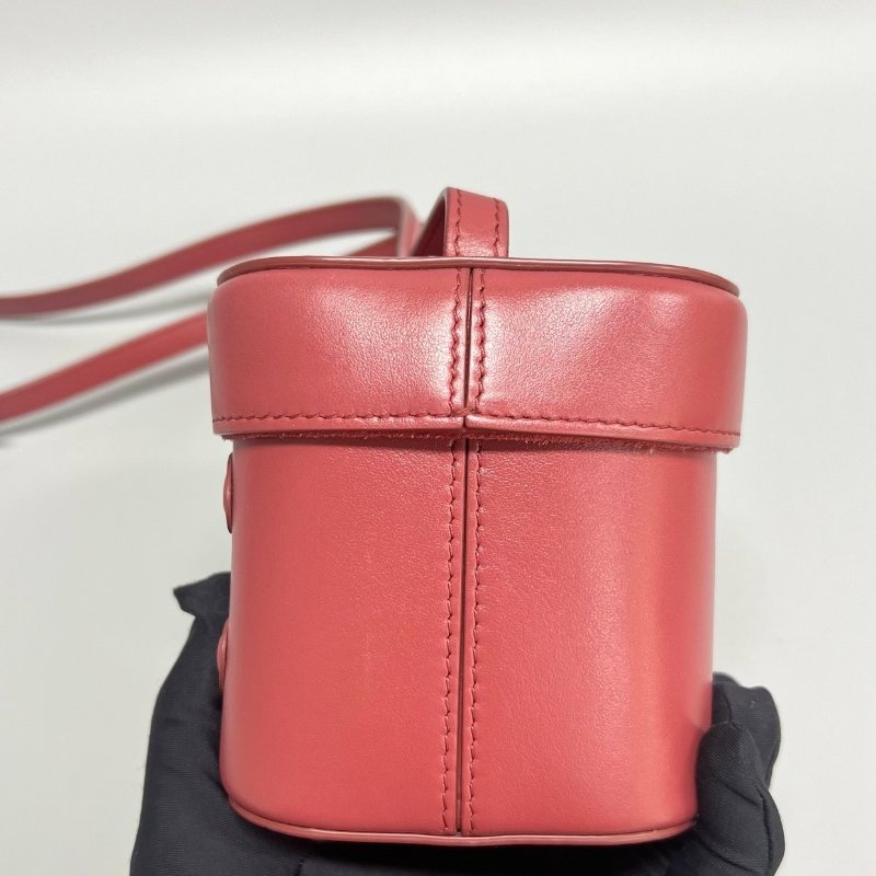 Celine 凱旋門浮雕logo紅色 全皮mini小盒子包 11*11*10 98新配件塵袋-7