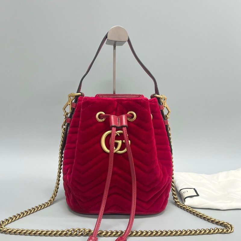 GUCCI 紅色絲絨馬蒙 marmont水桶包 手提肩背斜背包21x22cm 98新配件鏈條 塵袋-2