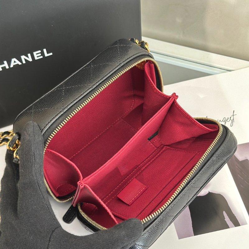 CHANEL 22A迷你相機包 - 黑金-8