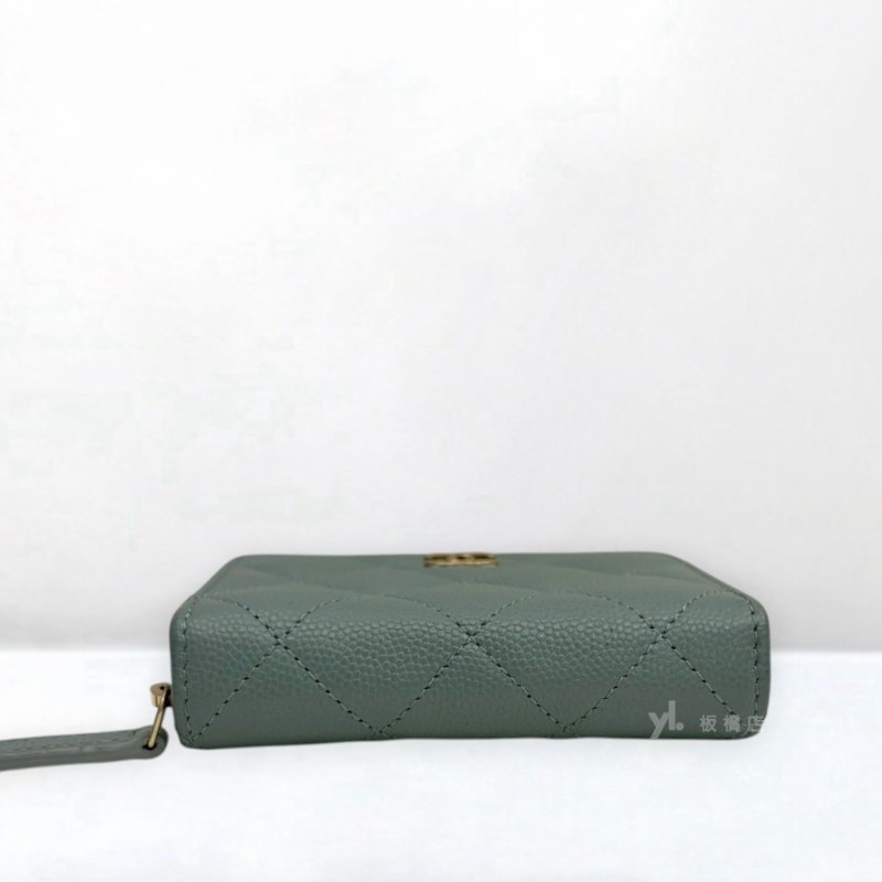 S5546-CHANEL 灰綠色荔枝皮金釦零錢包AP1958-5