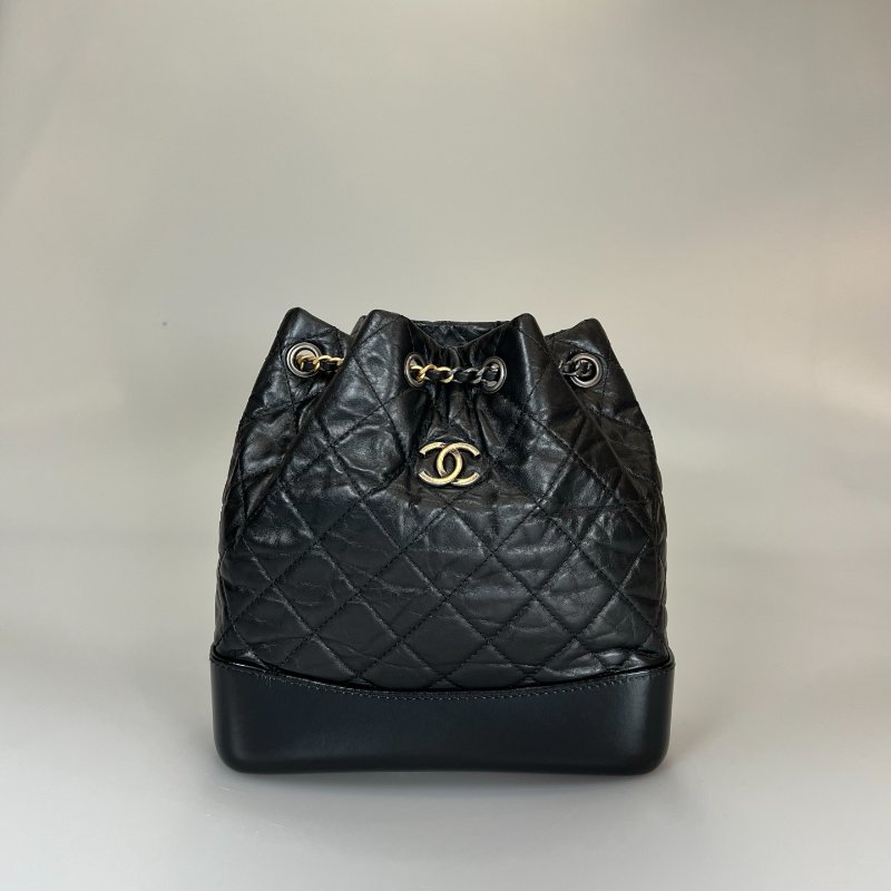 CHANEL 流浪後背包小號 黑 29開-1