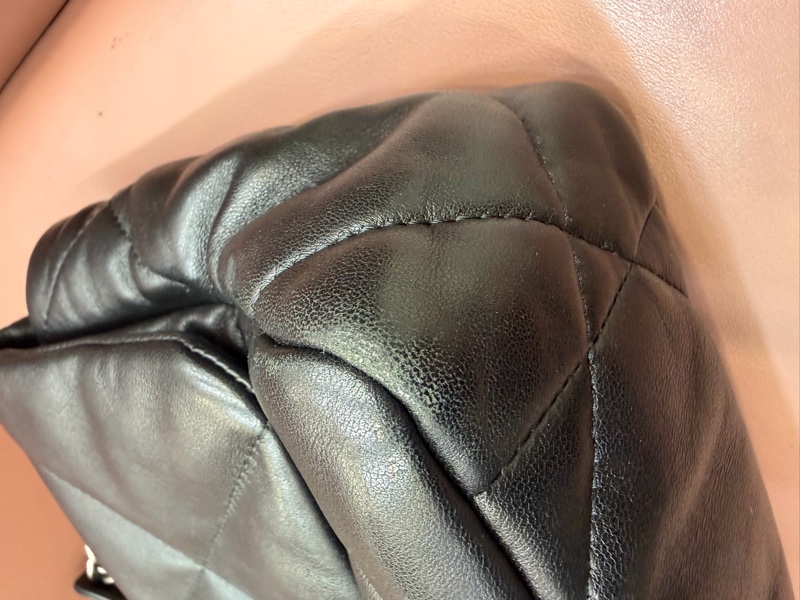 CHANEL 19 Bag 口蓋包-8