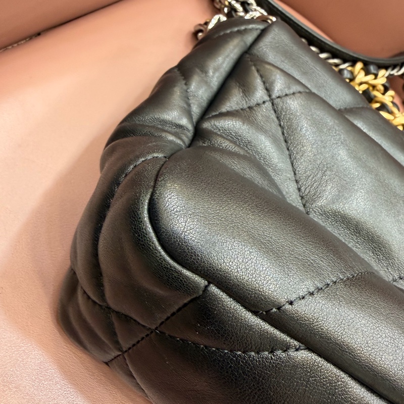 CHANEL 19 Bag 口蓋包-10