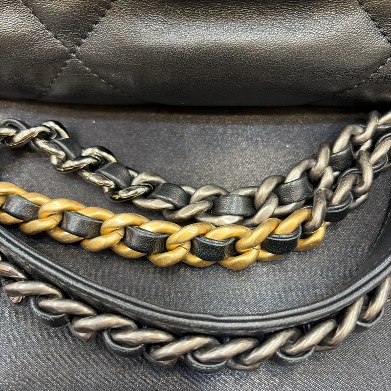 CHANEL 19 Bag 口蓋包-20