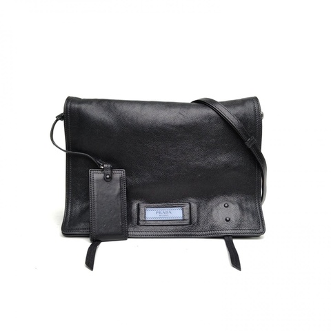 PRADA 黑色牛皮銀扣翻蓋郵差斜挎包