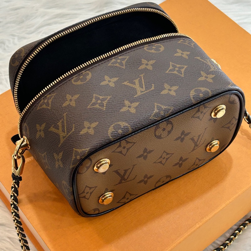 LV vanityPM 化妝 斜背包-2