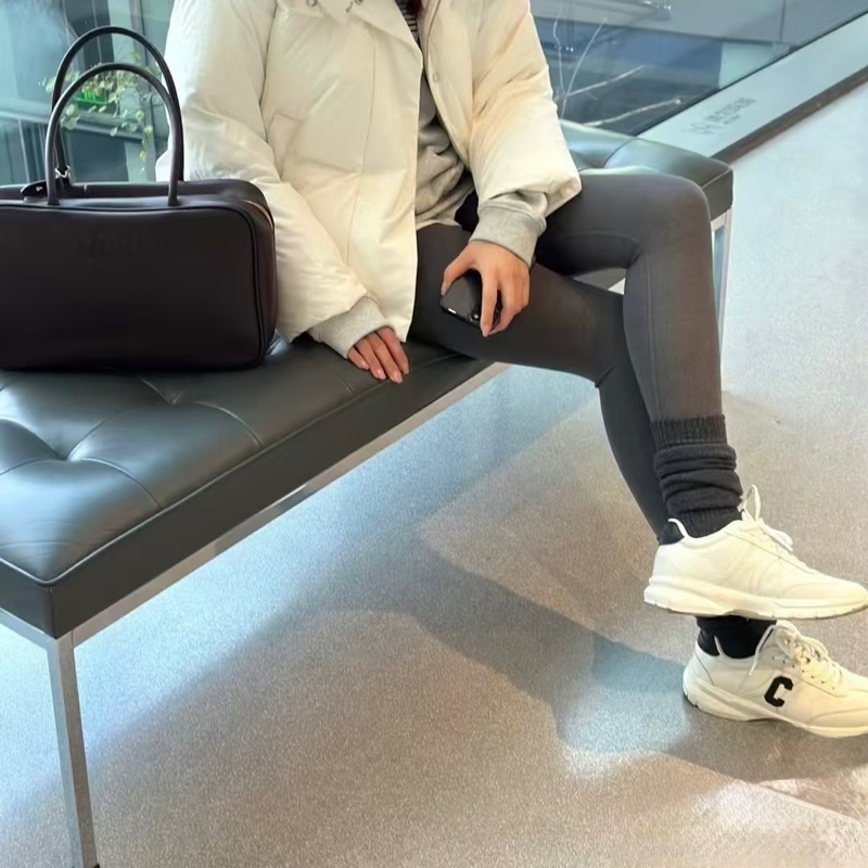 Celine 白色運動鞋 黑白配 C字母+凱旋門-3