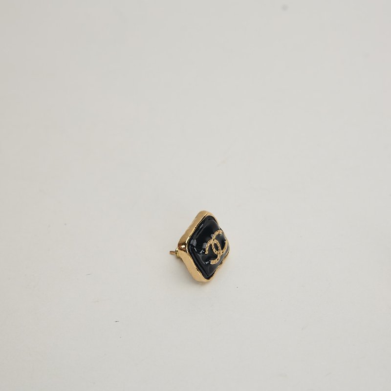 二手Chanel 經典款方糖耳環/黑金-6