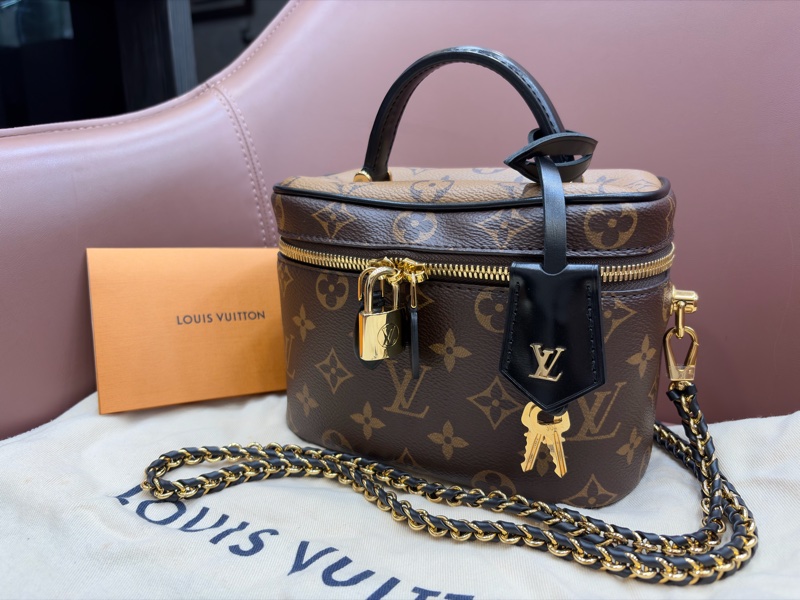 Louis Vuitton PM 化妝包-0
