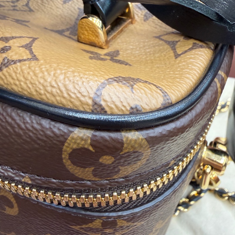 Louis Vuitton PM 化妝包-11