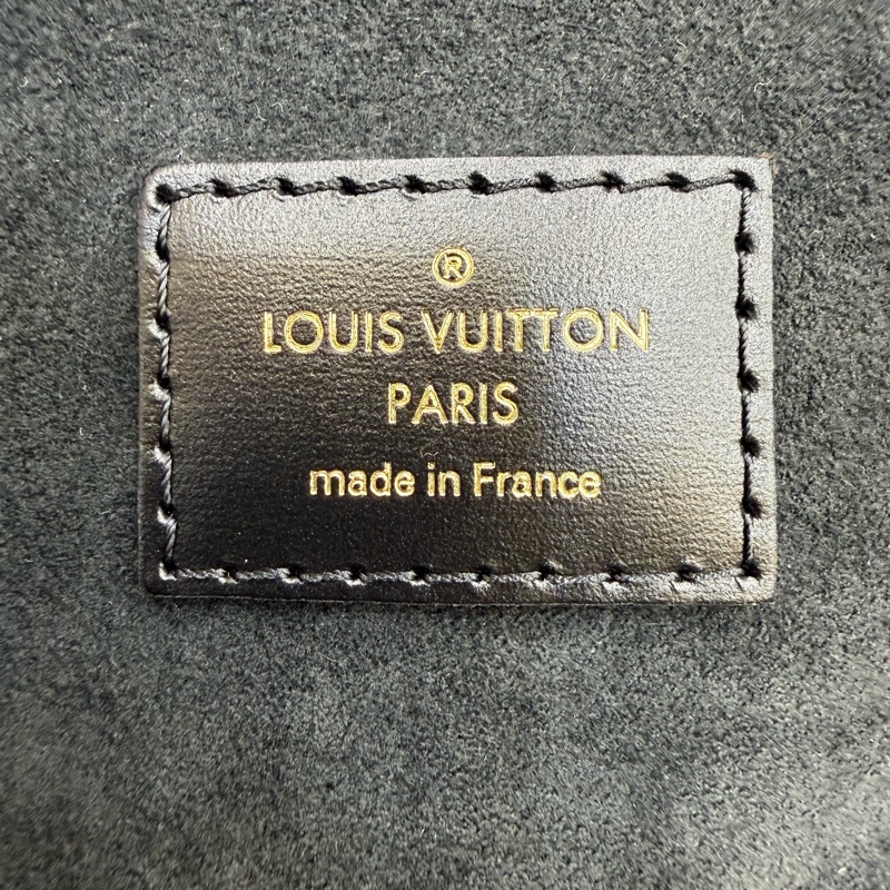 Louis Vuitton PM 化妝包-21