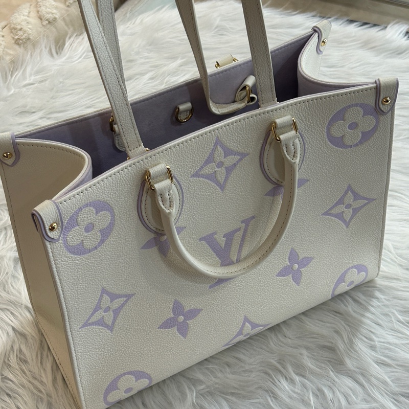 LV on the go MM 兩用包-6