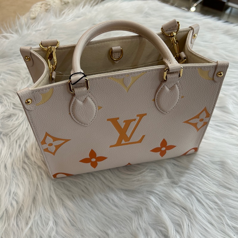 LV on the go mm 漸層款 兩用包-0