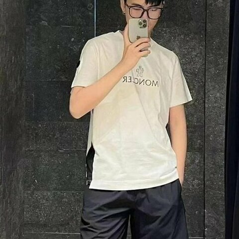 💎Han's house精品服飾💎moncler 拼接 短 T 男女共穿 現貨 S 原價12000