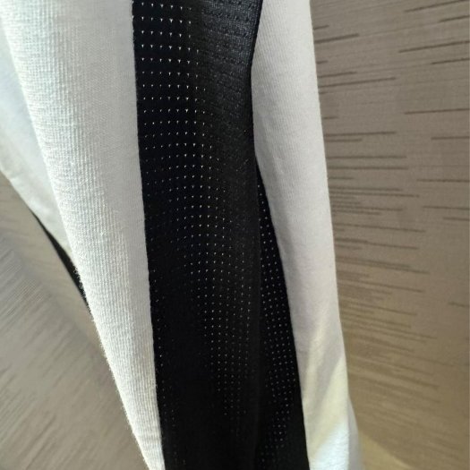💎Han's house精品服飾💎moncler 拼接 短 T 男女共穿 現貨 S 原價12000-3