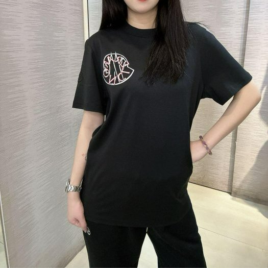 💎Han's house精品服飾💎moncler LOGO 短 T 現貨 S 原價15600-1