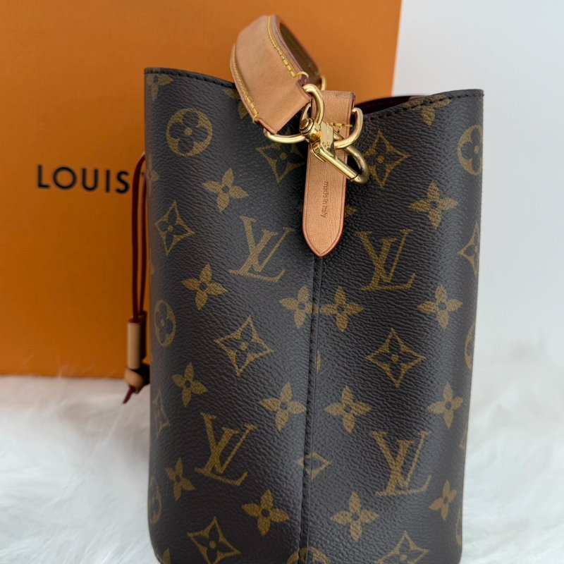 LV M46581 NEONOE BB 晶片款-2