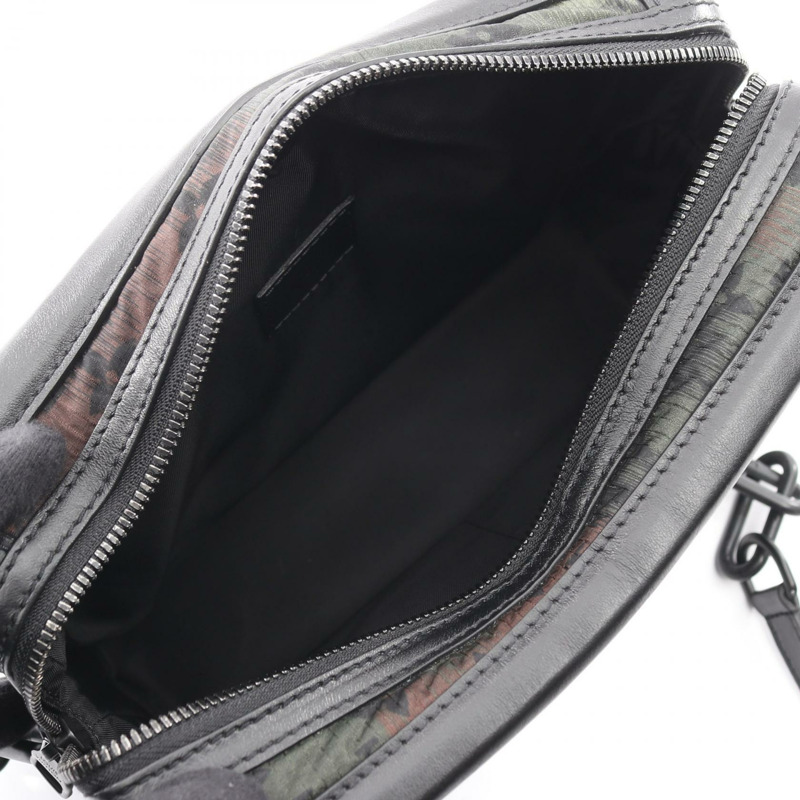 路易威登 Soft Trunk 單肩包 M56428 Monogram 迷彩黑二手 LV-2