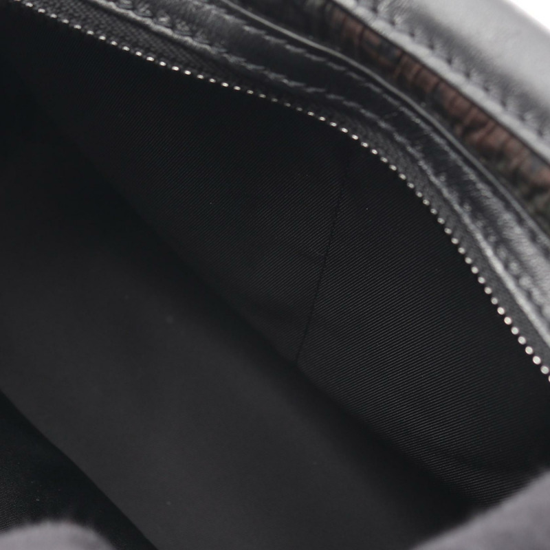 路易威登 Soft Trunk 單肩包 M56428 Monogram 迷彩黑二手 LV-8