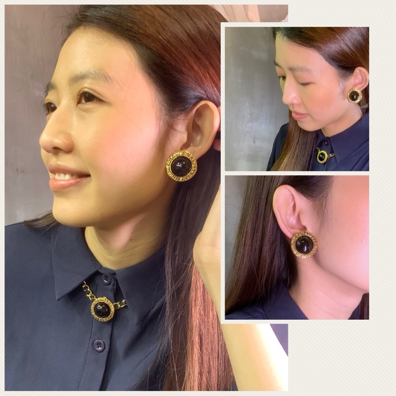 Chanel Vintage Black Gold Gripoix Ear Clips 香奈兒黑金琉璃耳夾-5
