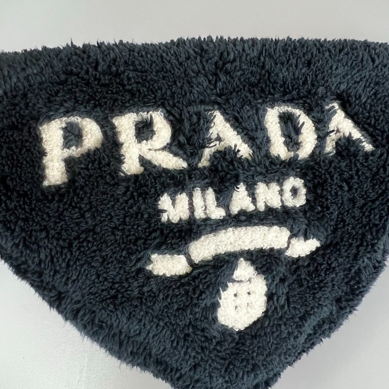 PRADA 深藍二合一絨毛包-5