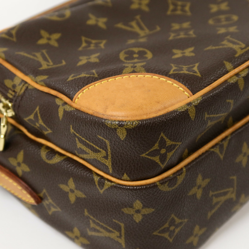 LOUIS VUITTON Monogram Nile肩背袋-11