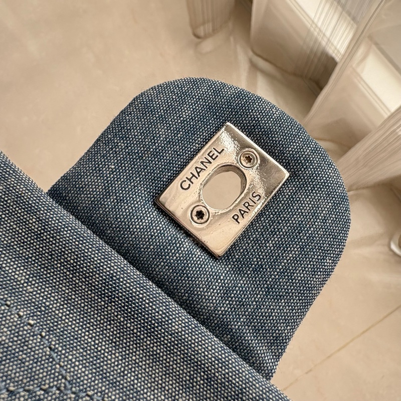 CHANEL✨徽章拼色牛仔cf大mini cf20-7