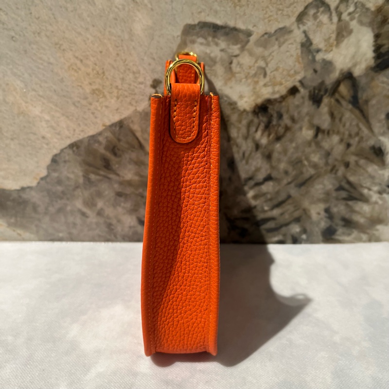 Hermes 橘色牛皮金扣Mini Eyelyne-3