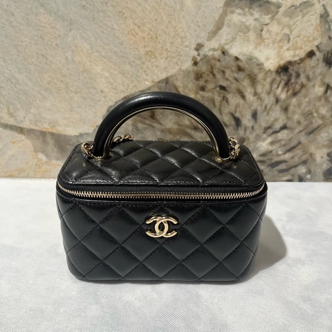 Chanel黑淡金 羊皮 化妝盒斜背包